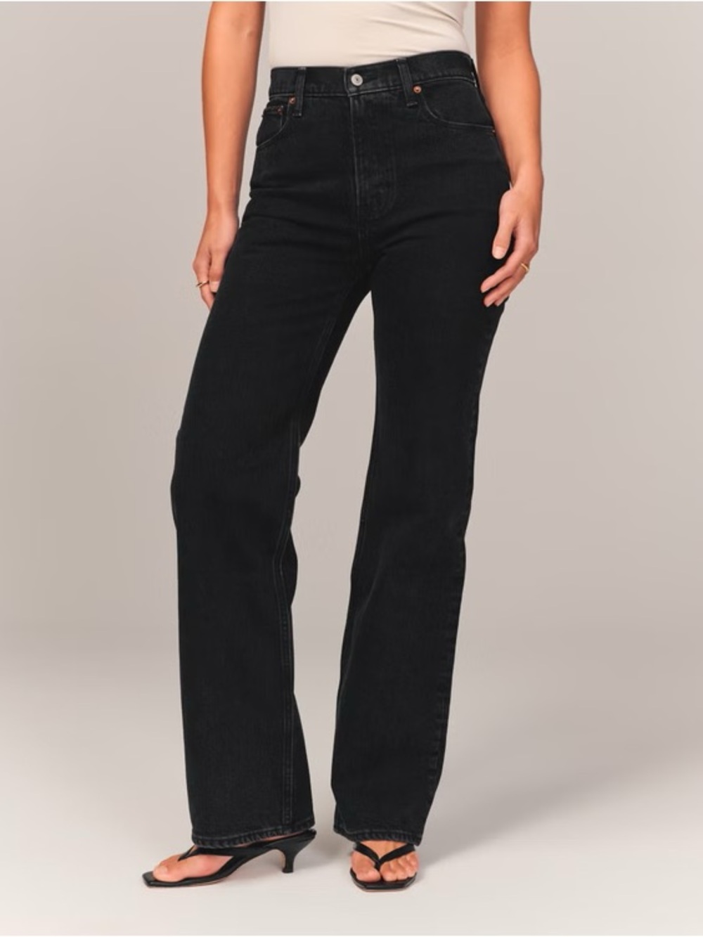 Abercrombie Ultra High Rise in 90’s Relaxed Fit